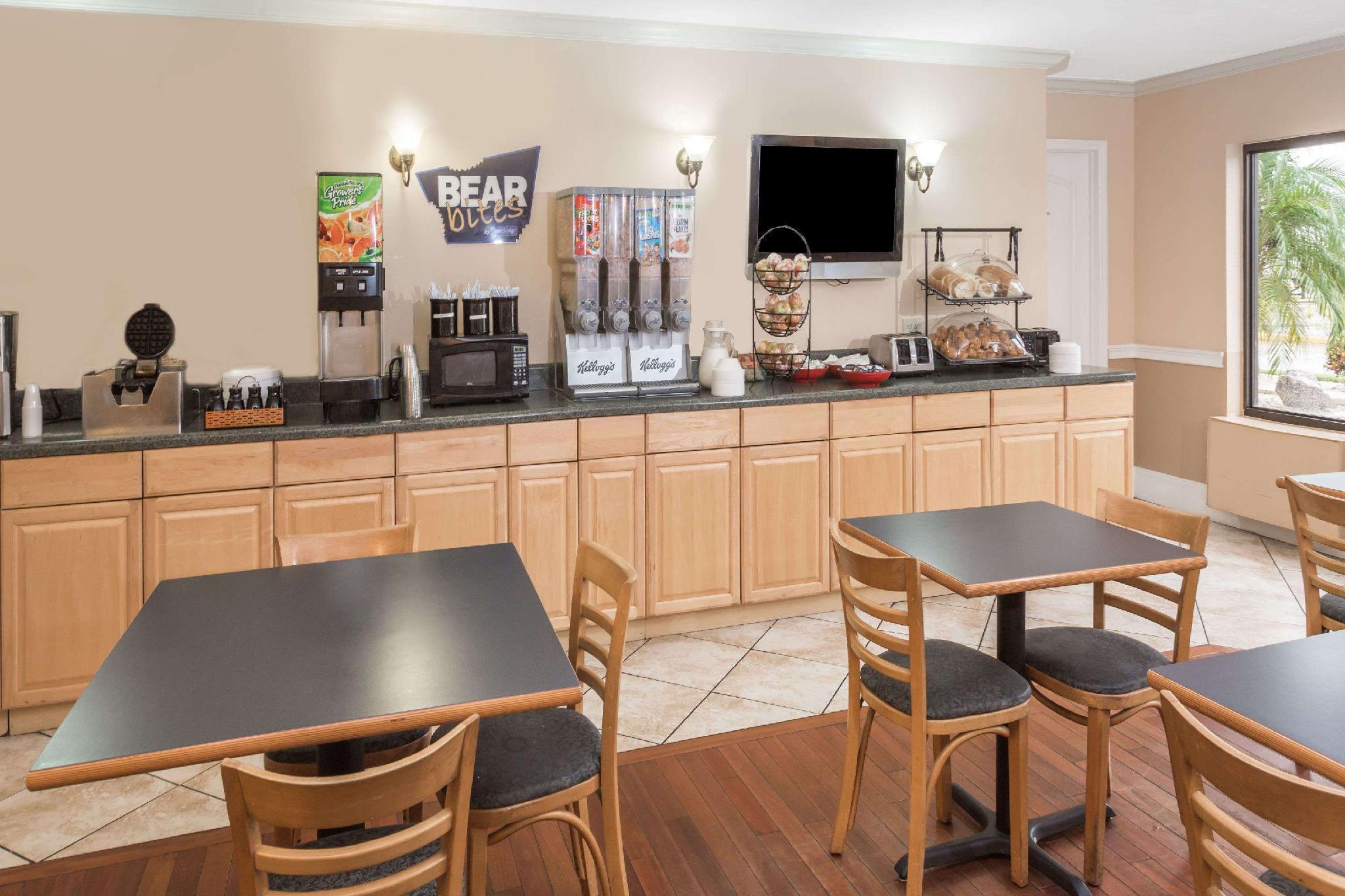 Quality Inn Fort Myers - Cape Coral Exteriér fotografie